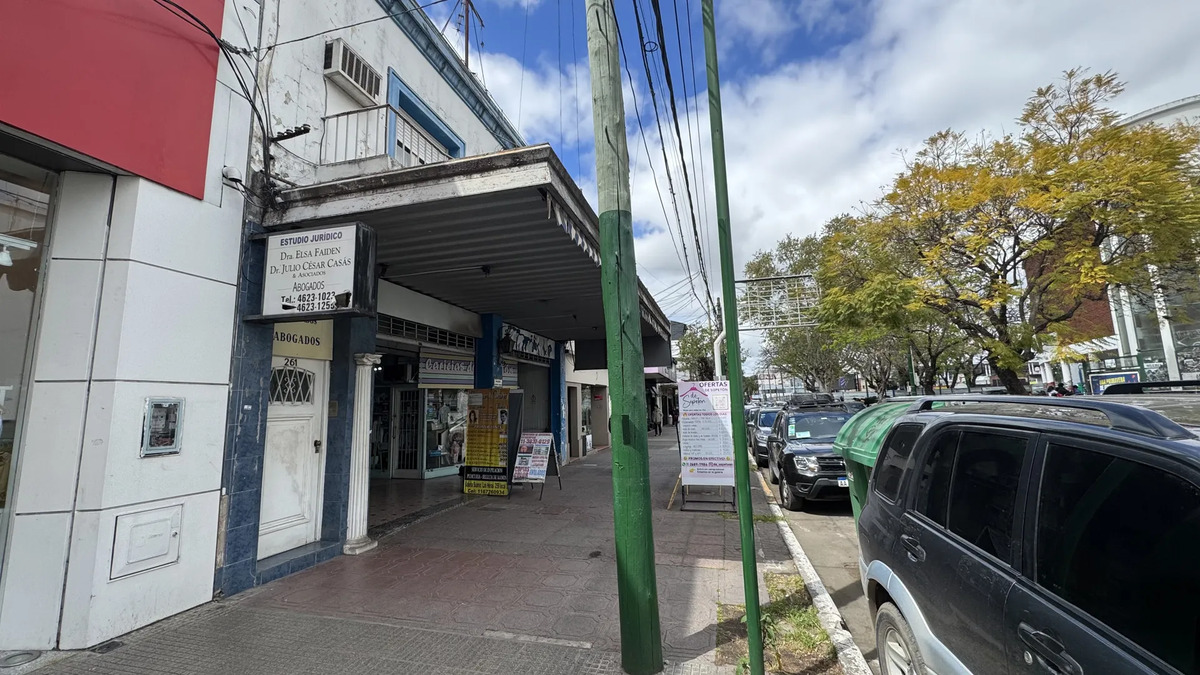 Local en Ituzaingó Centro