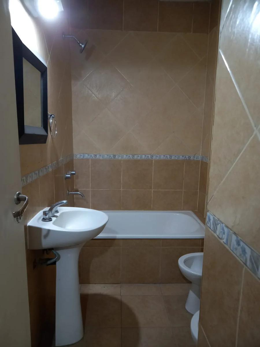 Departamento en Parque Leloir