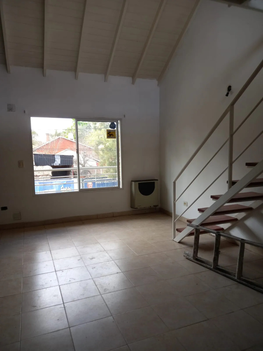 Departamento en Parque Leloir